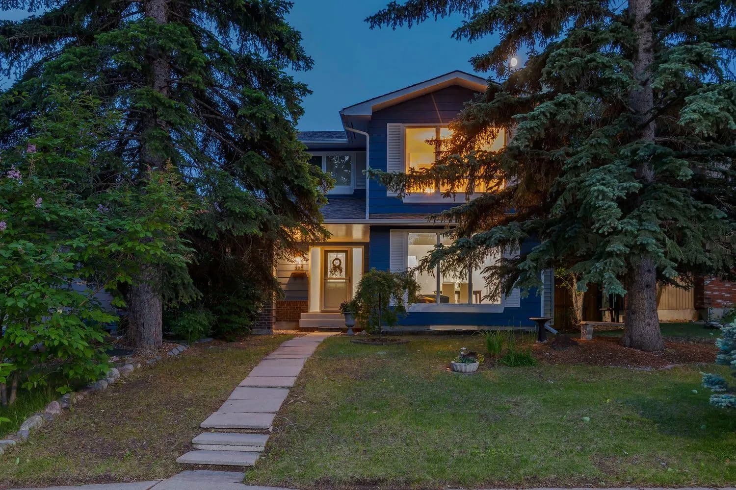 Semi Detached (Half Duplex)