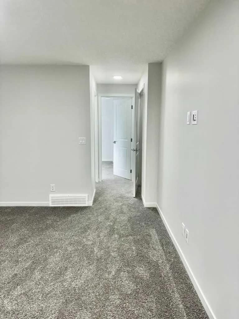 Semi Detached (Half Duplex)
