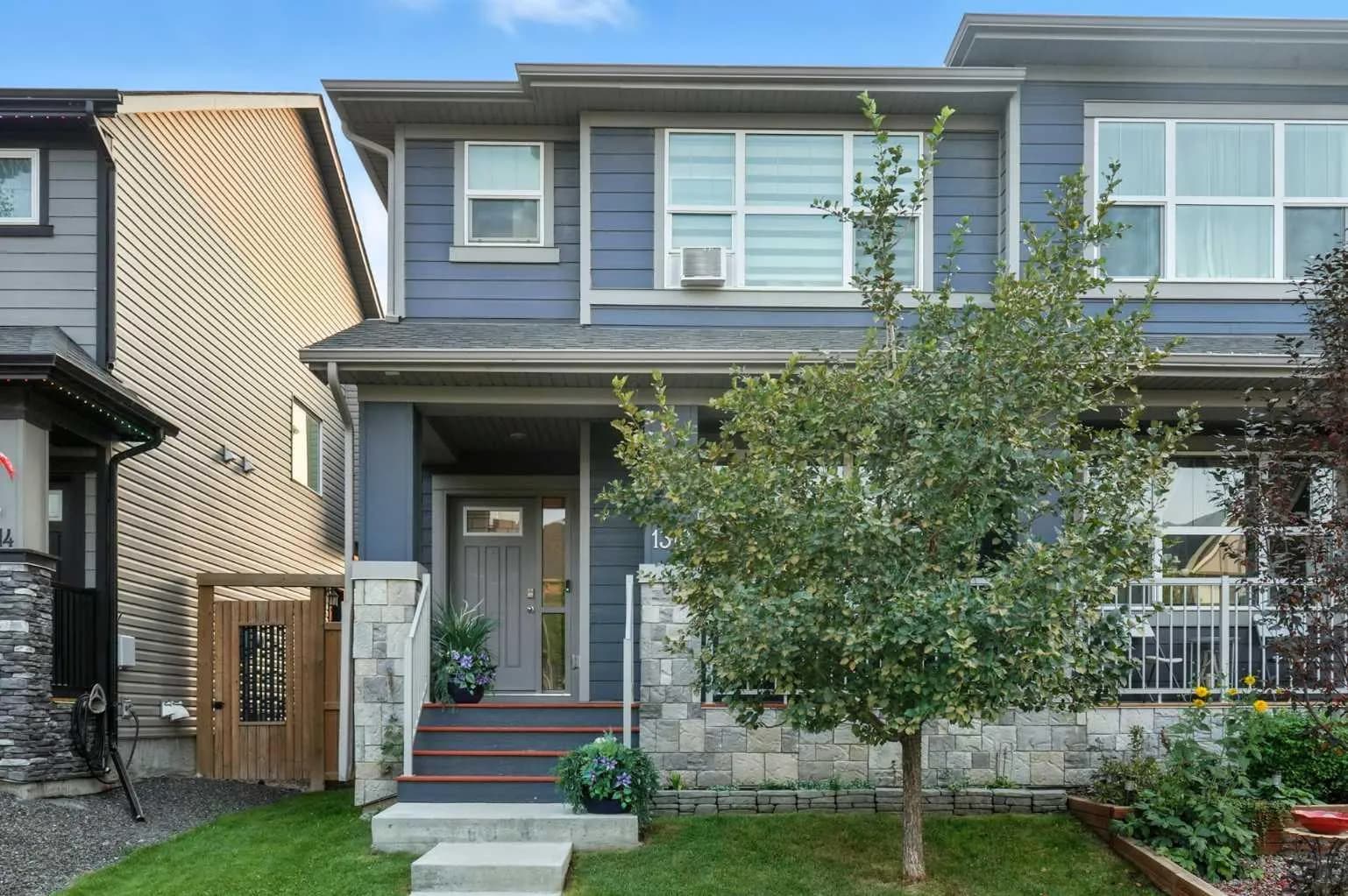 Semi Detached (Half Duplex)