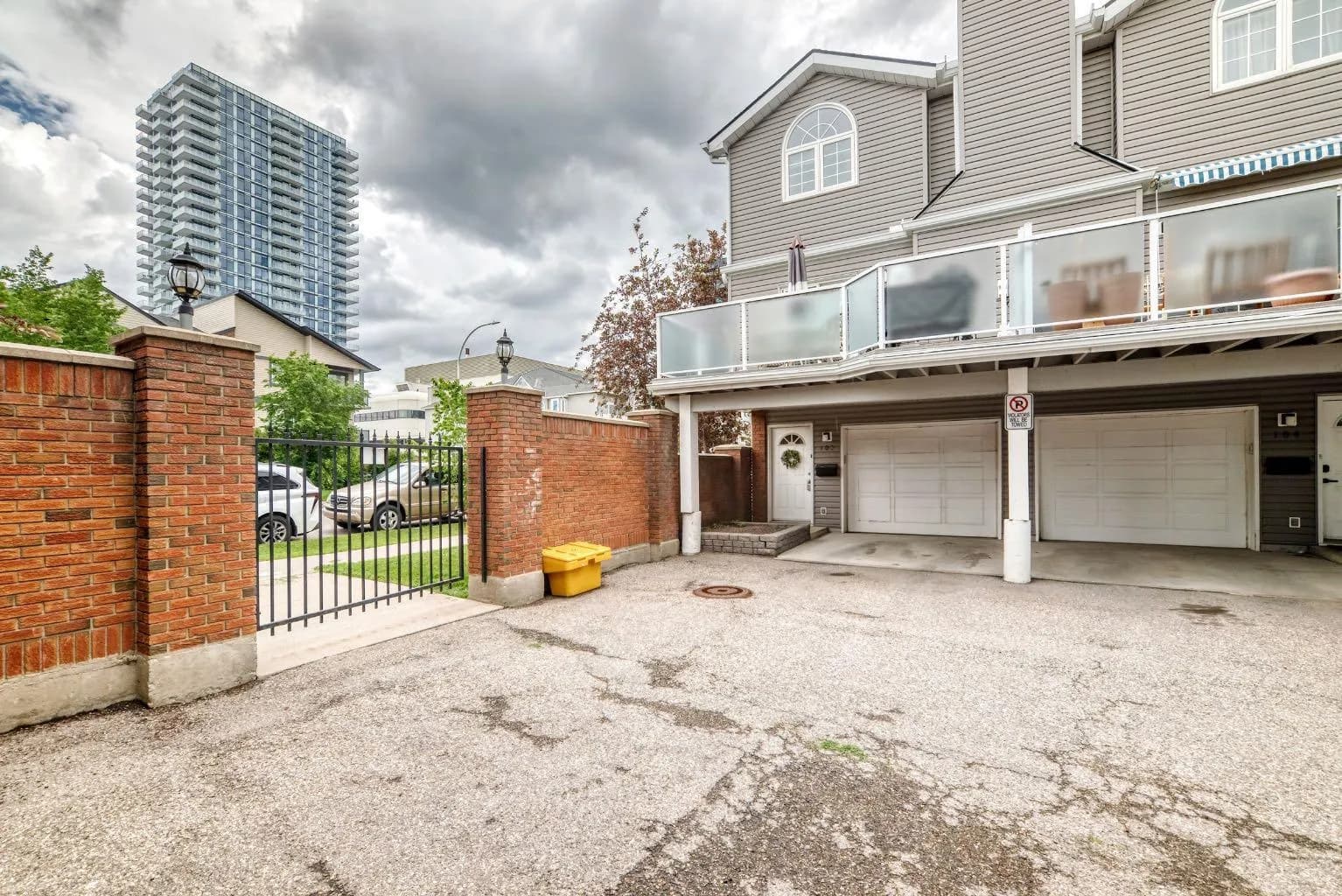 Row/Townhouse