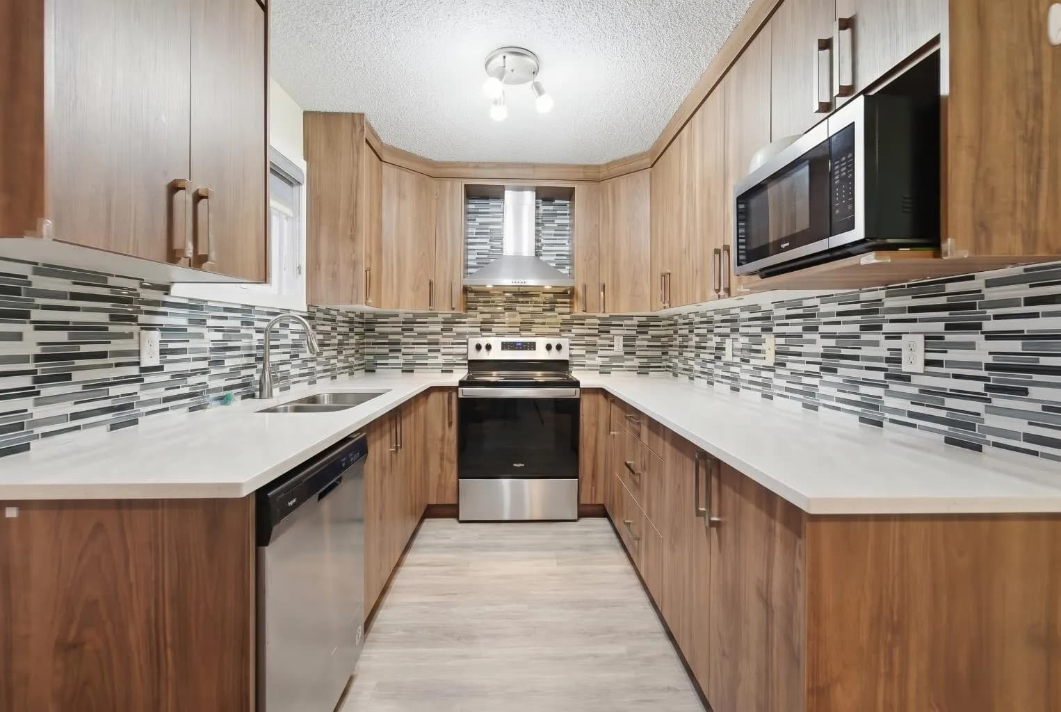 Semi Detached (Half Duplex)