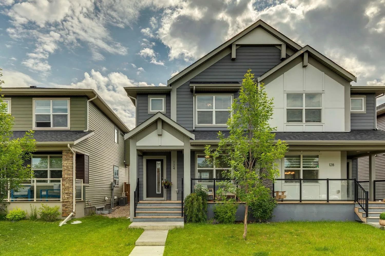 Semi Detached (Half Duplex)