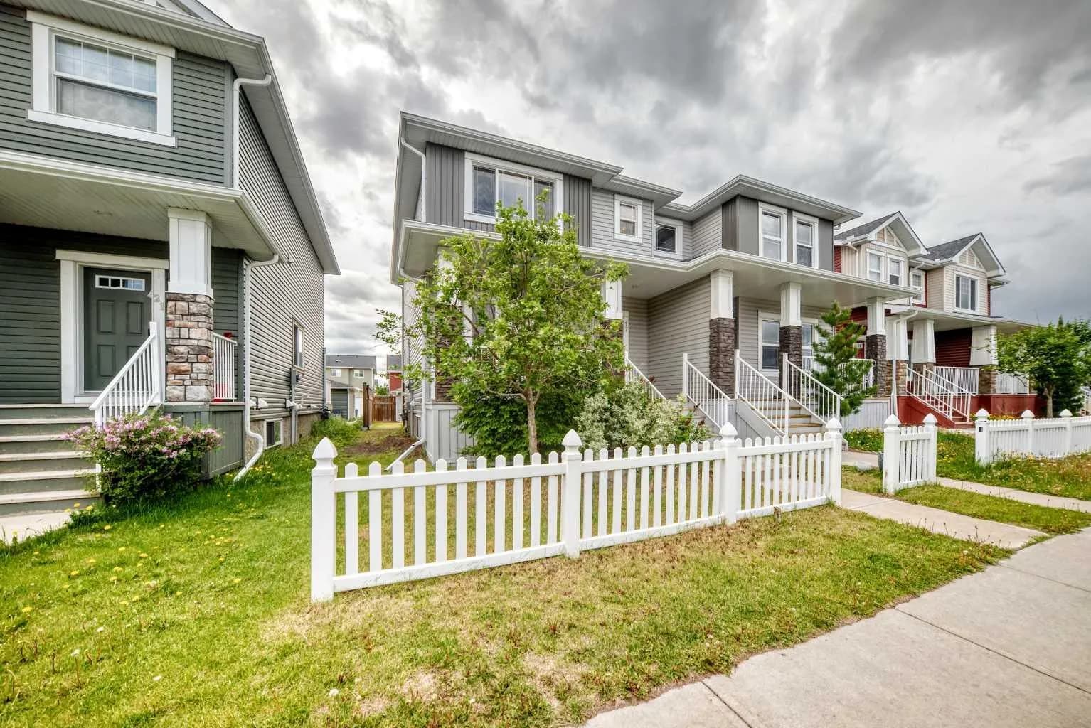Semi Detached (Half Duplex)