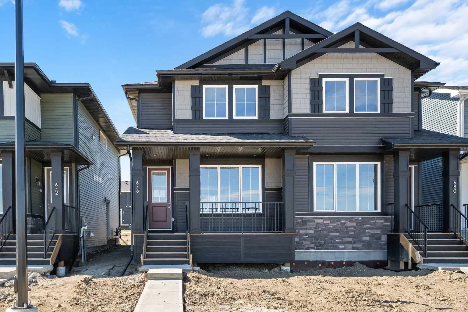 Semi Detached (Half Duplex)