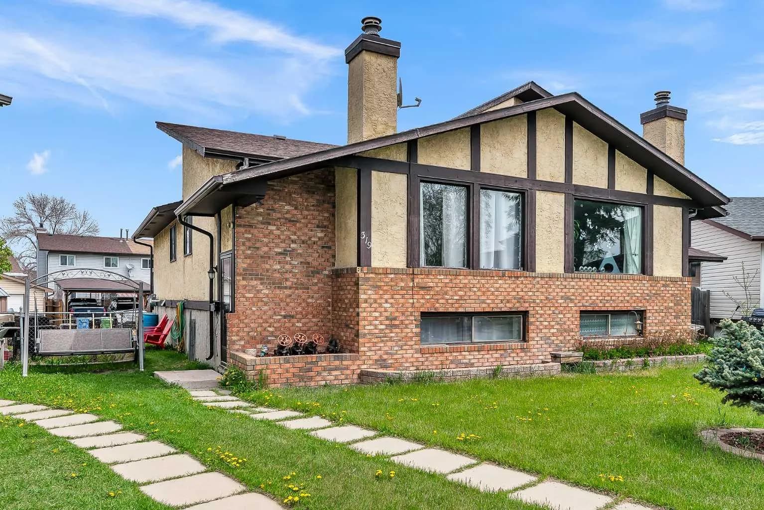 Semi Detached (Half Duplex)