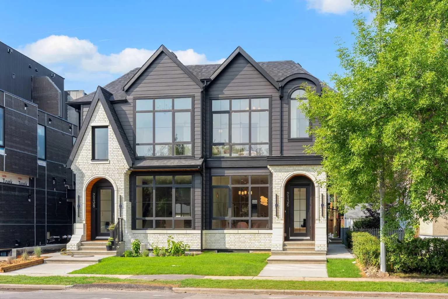Semi Detached (Half Duplex)