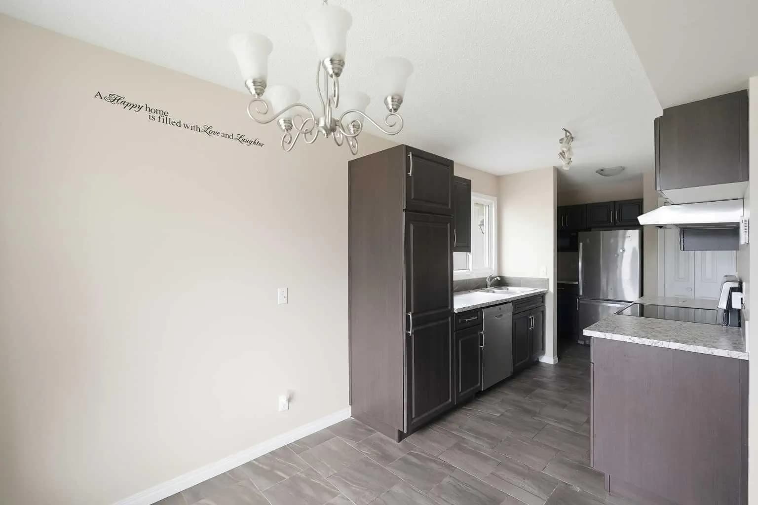 Semi Detached (Half Duplex)