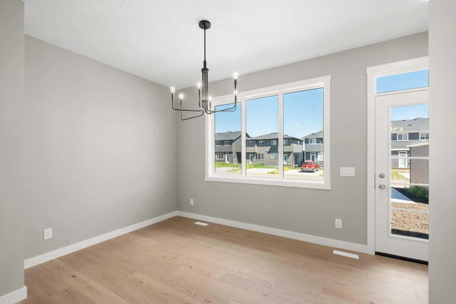 Semi Detached (Half Duplex)