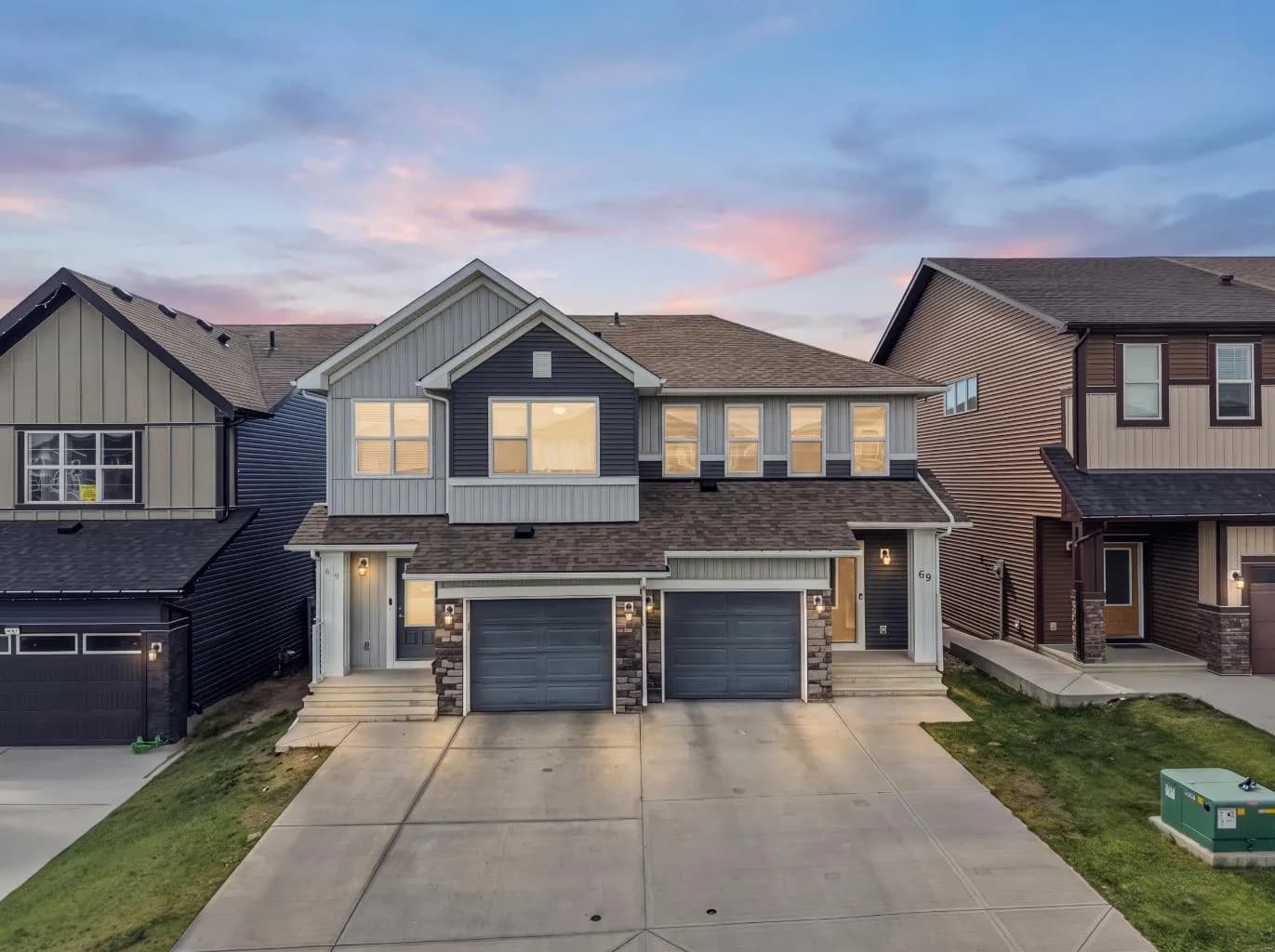 Semi Detached (Half Duplex)