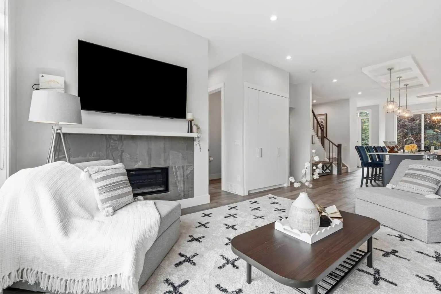 Semi Detached (Half Duplex)