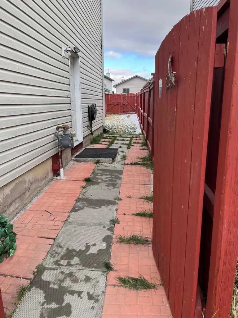 Semi Detached (Half Duplex)