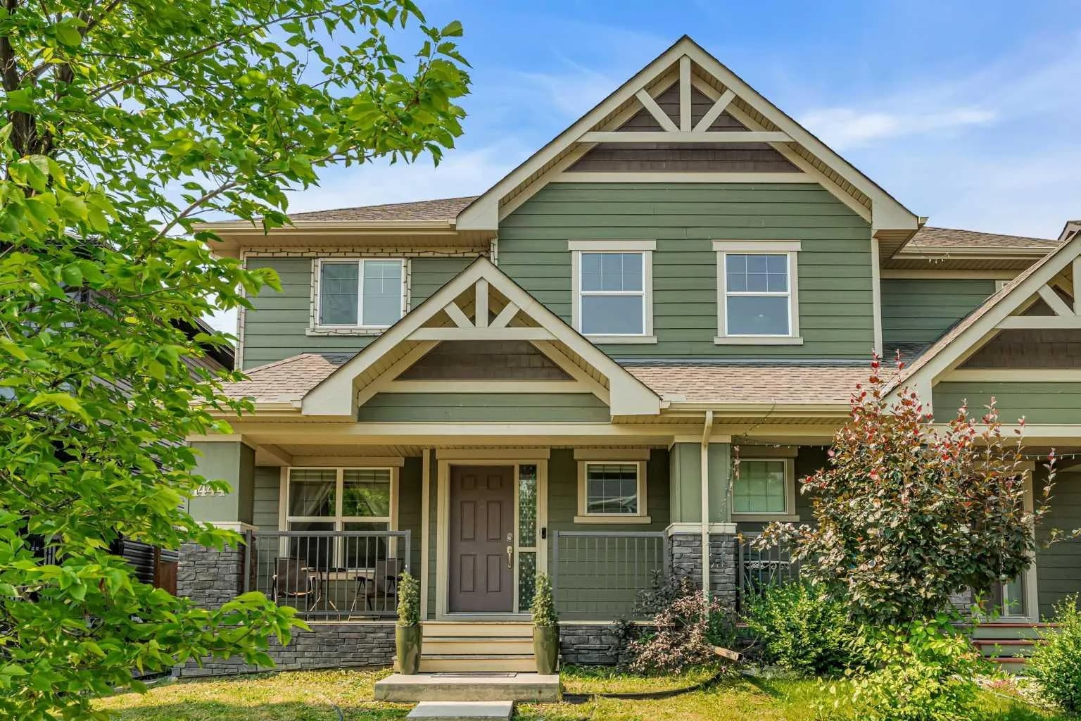 Semi Detached (Half Duplex)