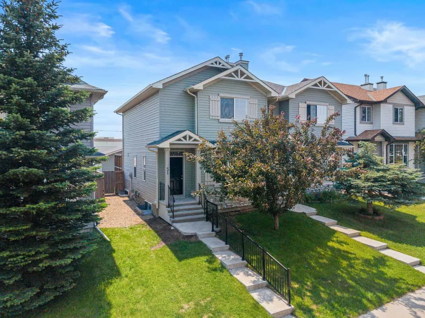 Semi Detached (Half Duplex)