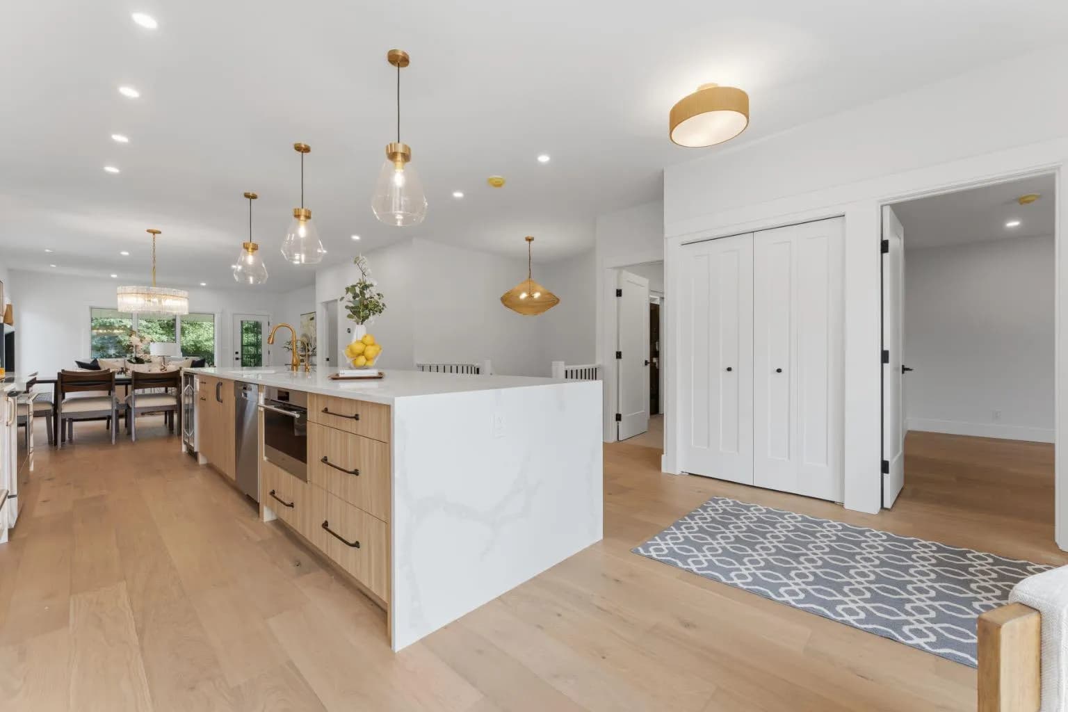 Semi Detached (Half Duplex)