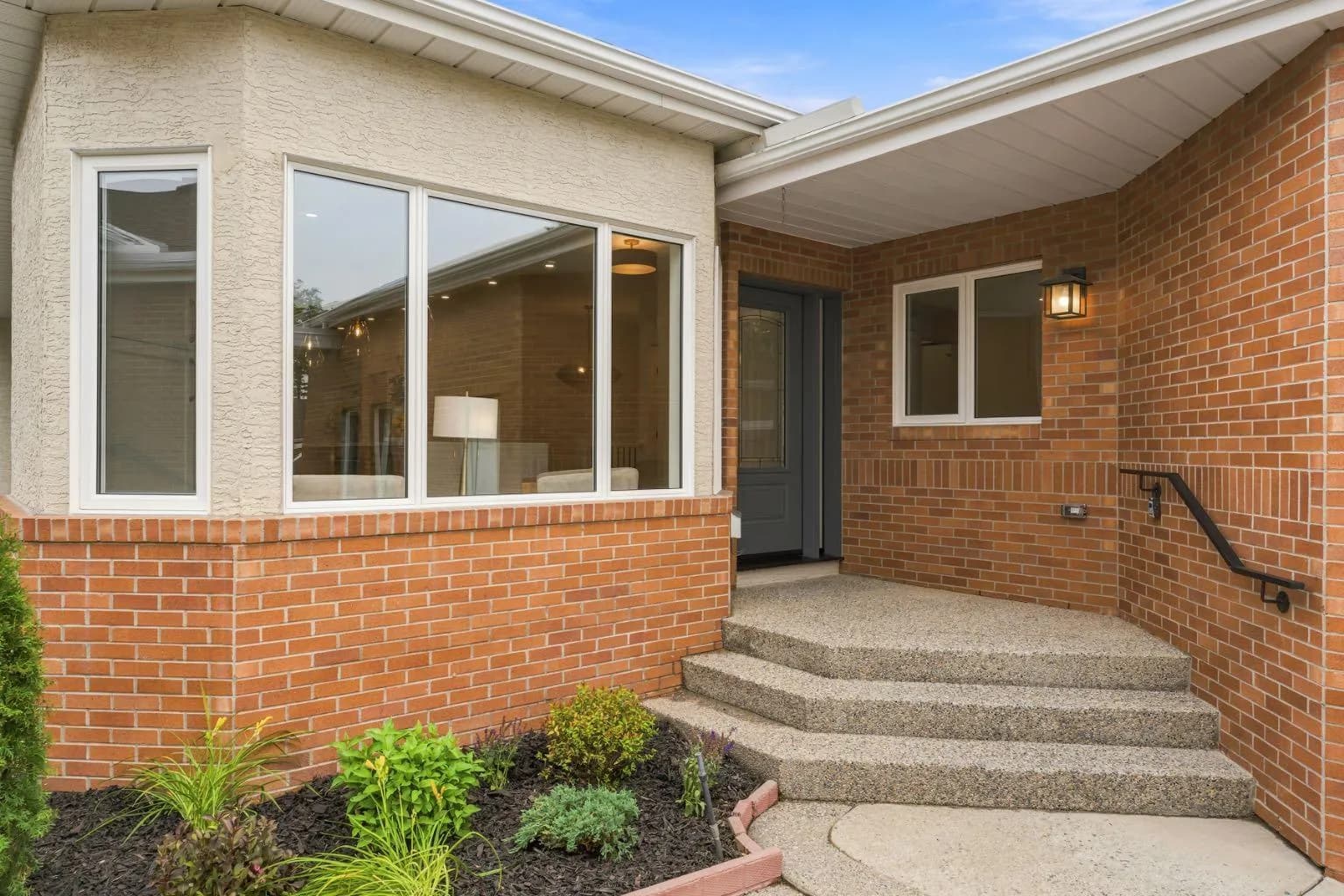 Semi Detached (Half Duplex)