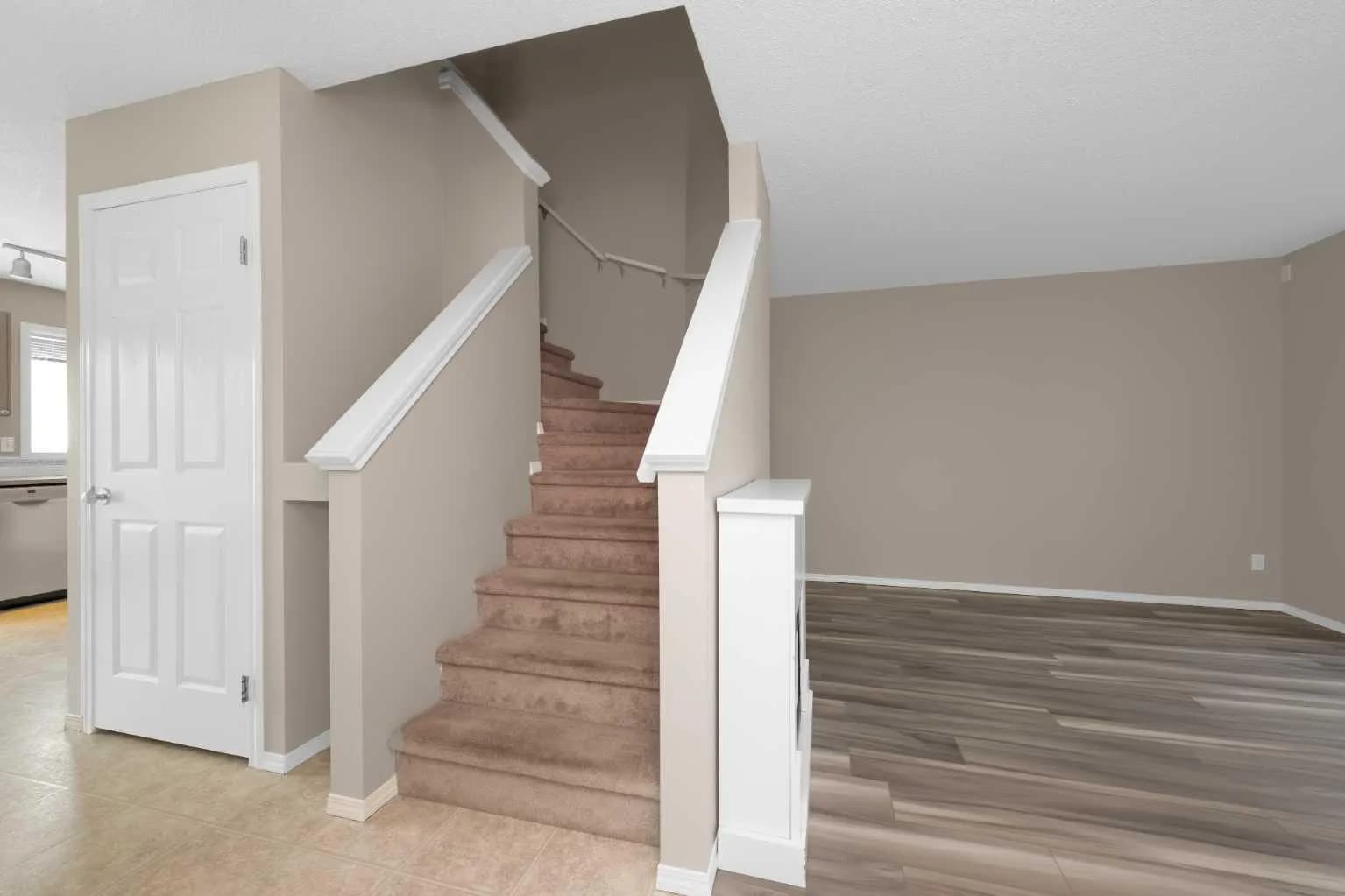 Semi Detached (Half Duplex)