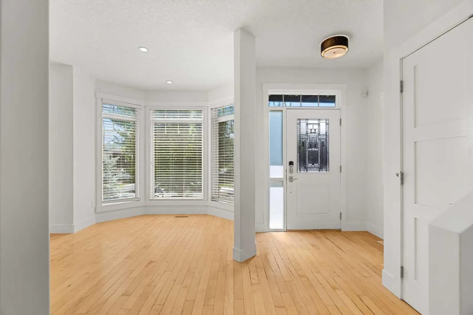 Semi Detached (Half Duplex)