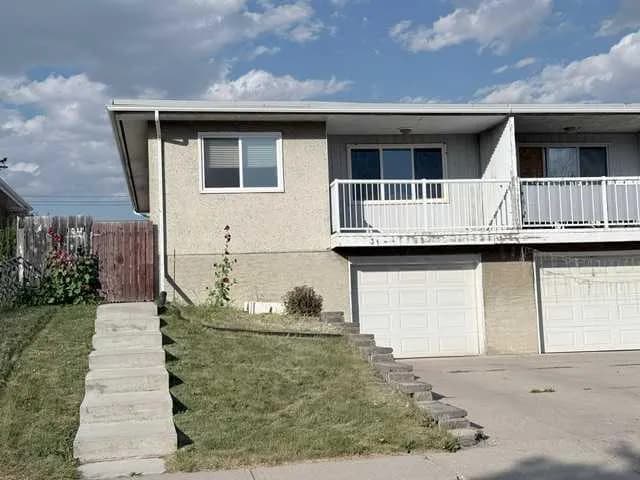 Semi Detached (Half Duplex)