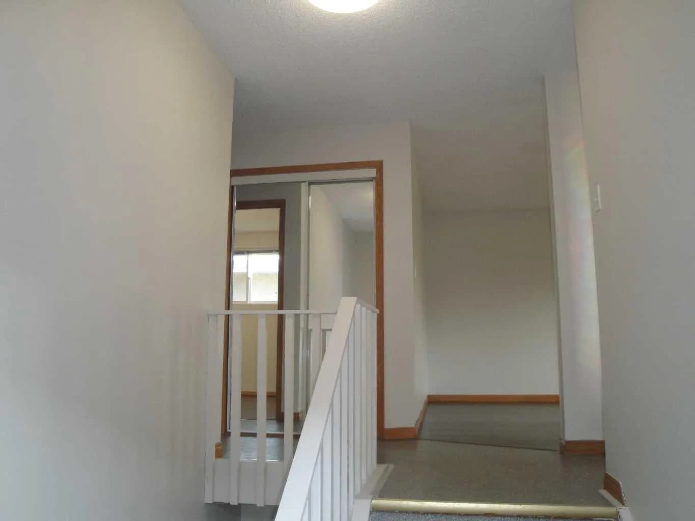Semi Detached (Half Duplex)