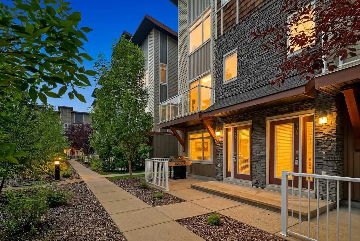 Row/Townhouse