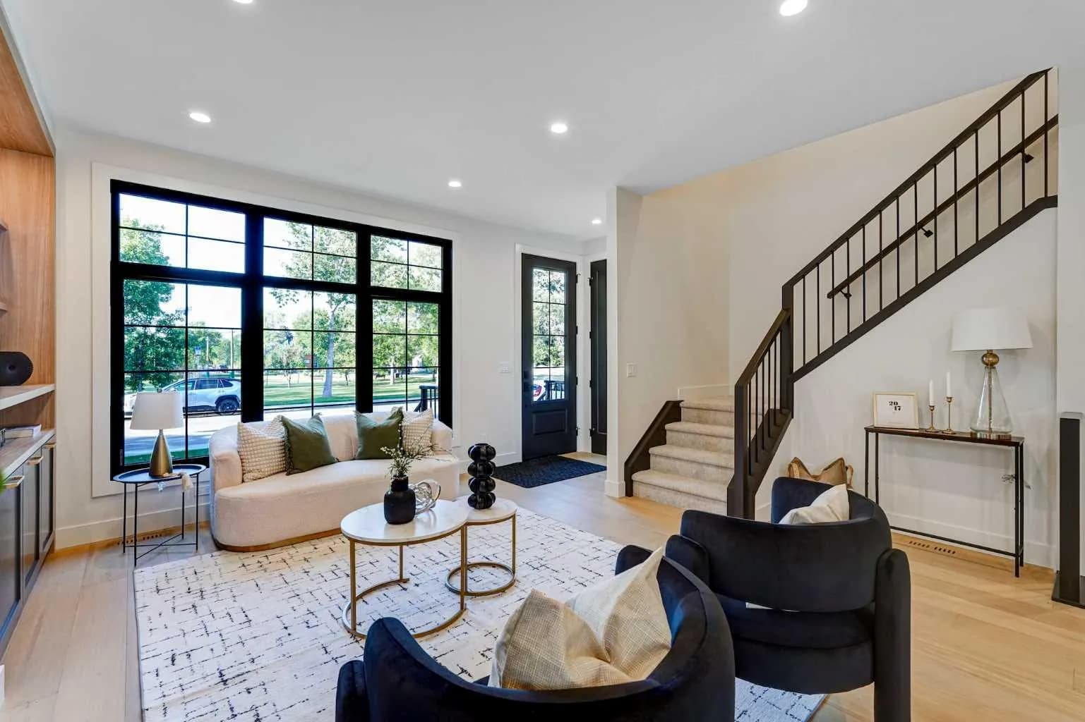 Semi Detached (Half Duplex)