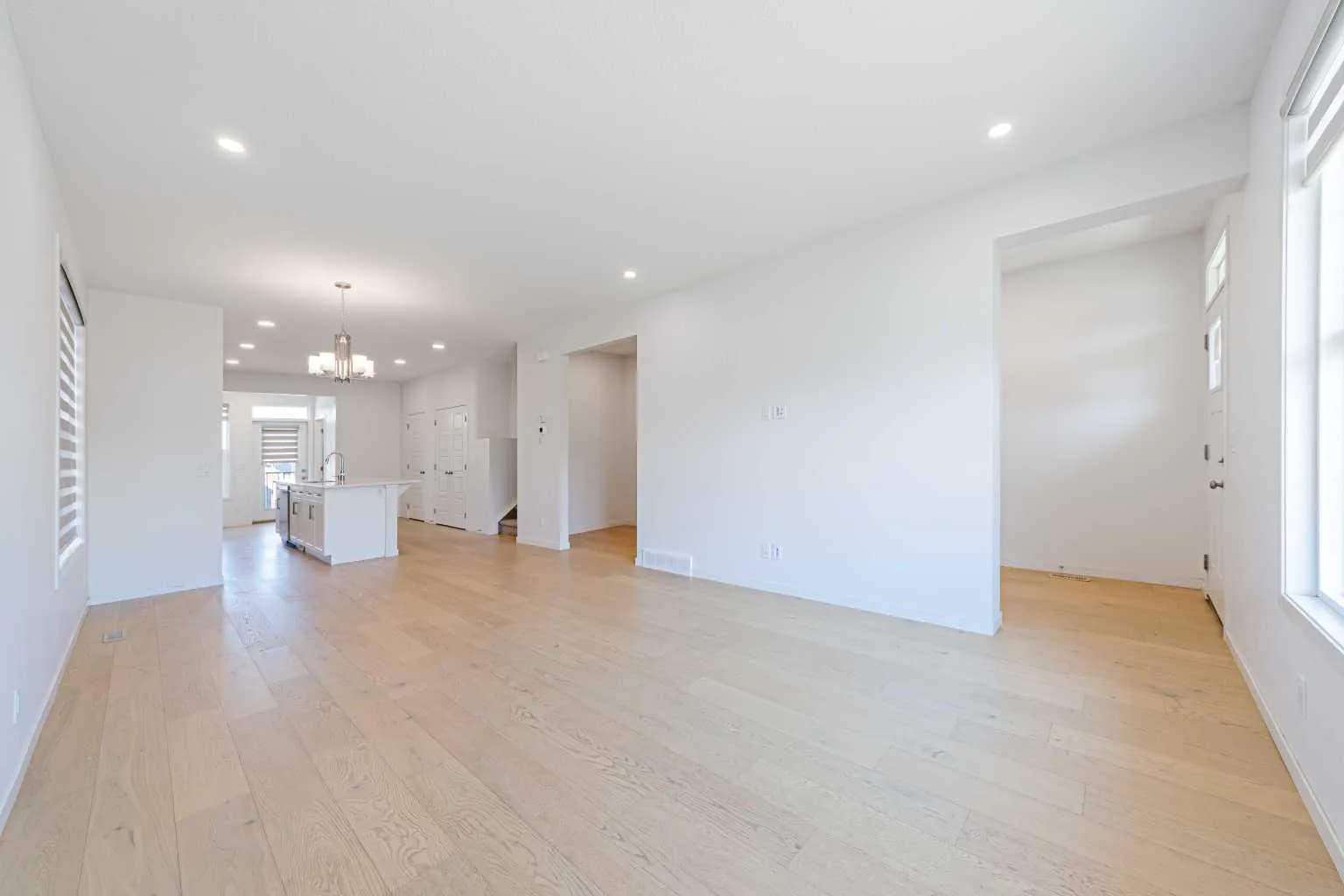 Semi Detached (Half Duplex)