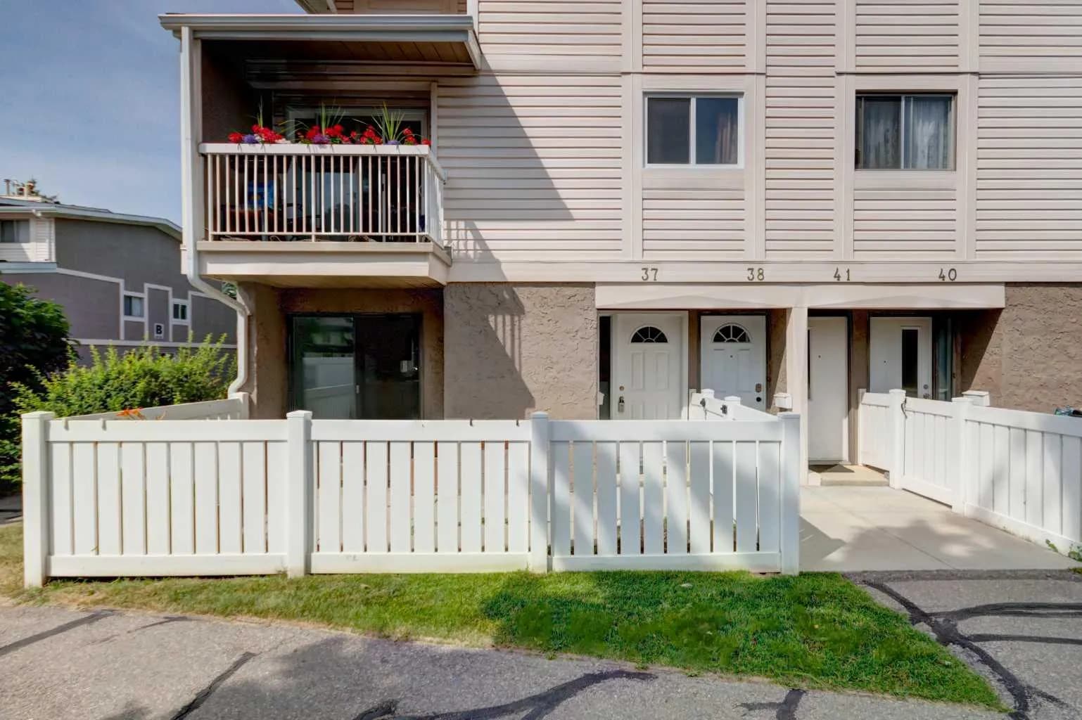 Row/Townhouse