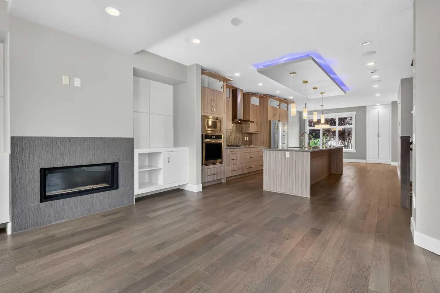 Semi Detached (Half Duplex)