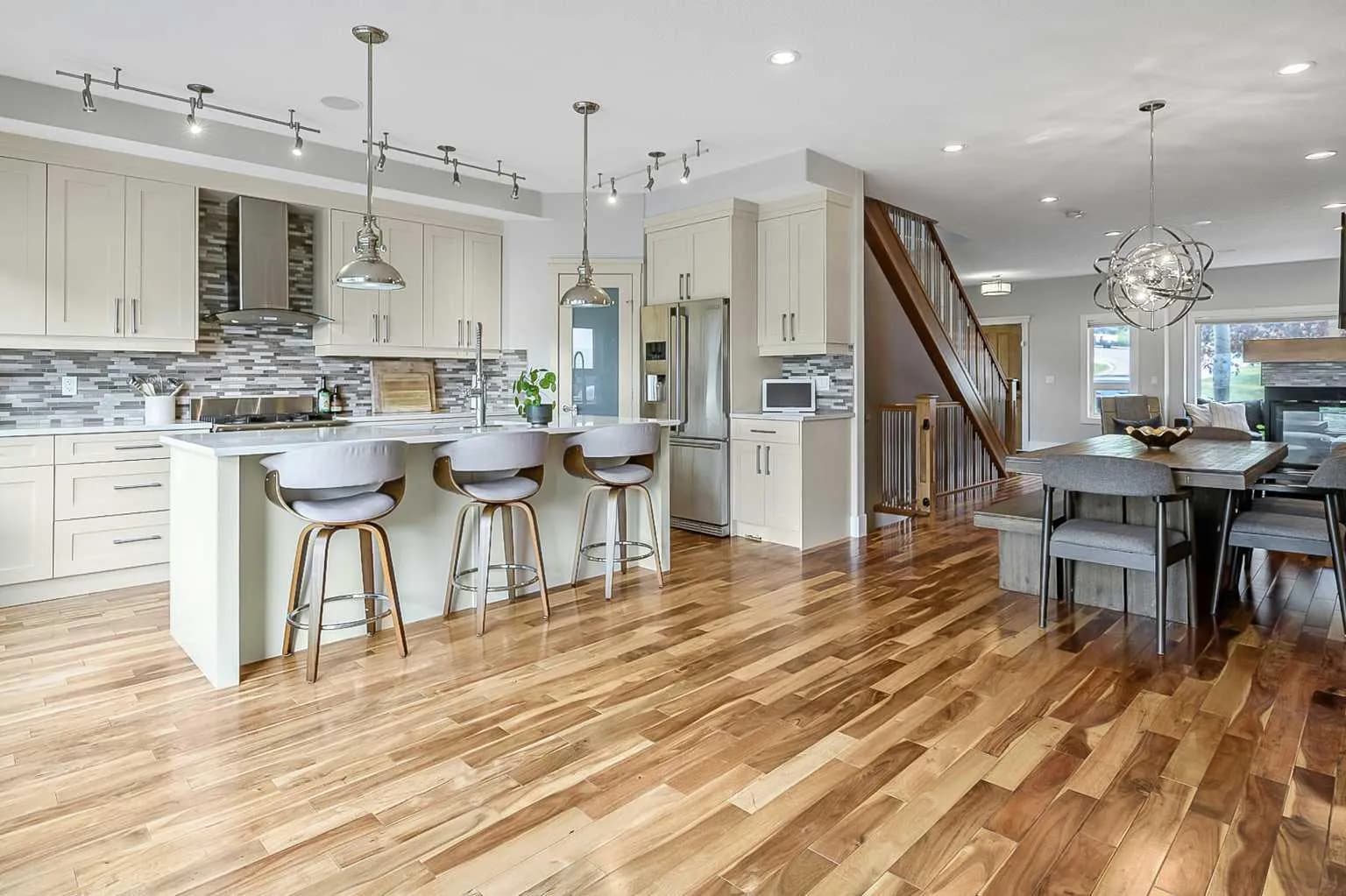 Semi Detached (Half Duplex)