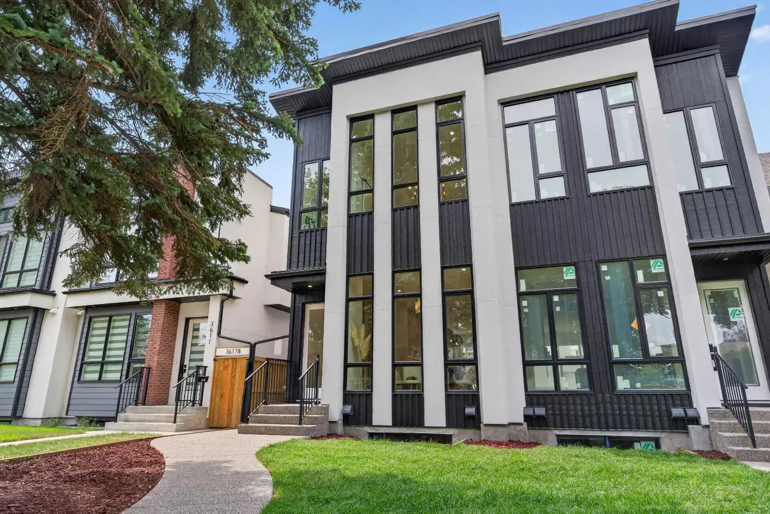Semi Detached (Half Duplex)