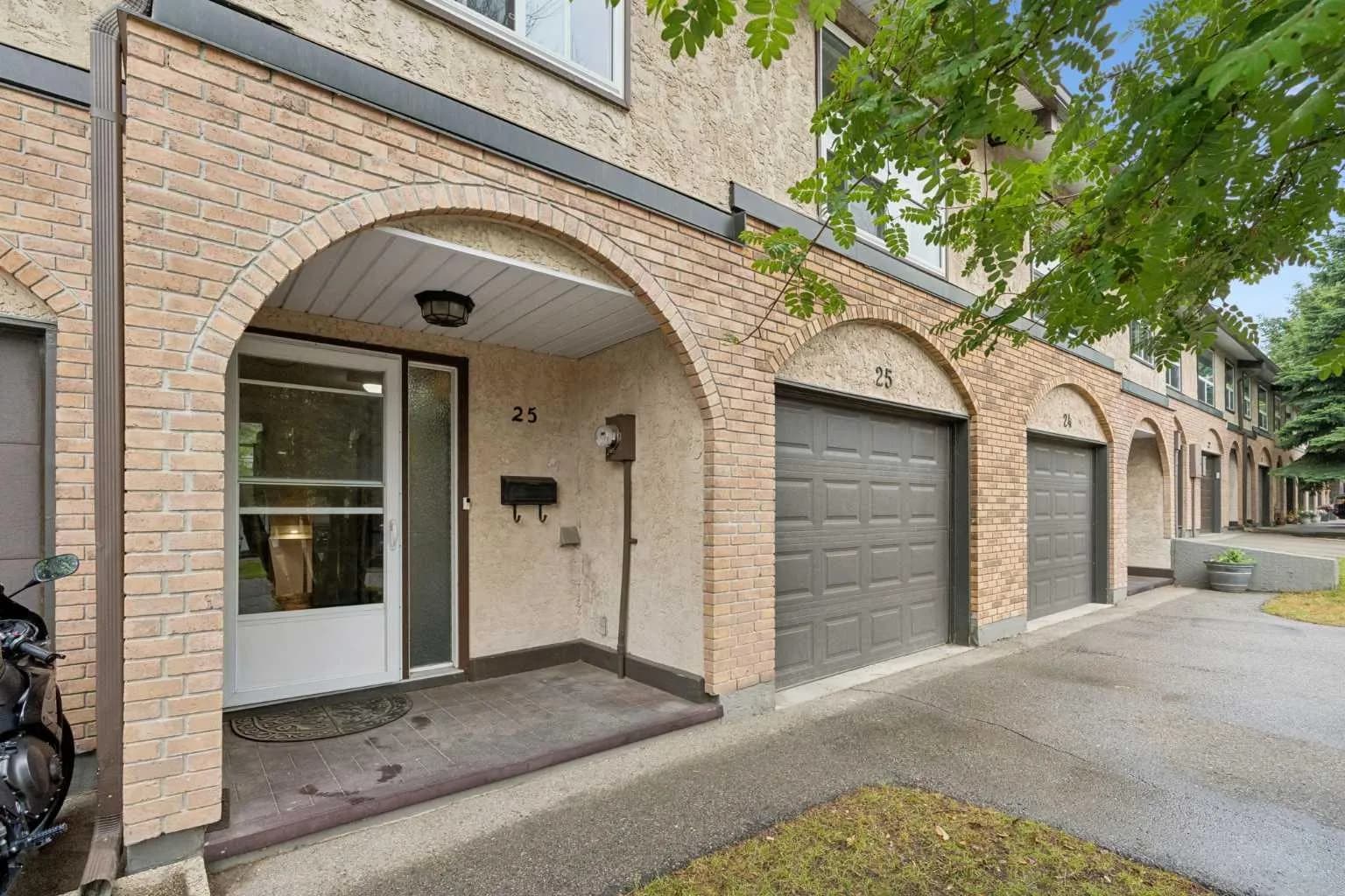 Row/Townhouse
