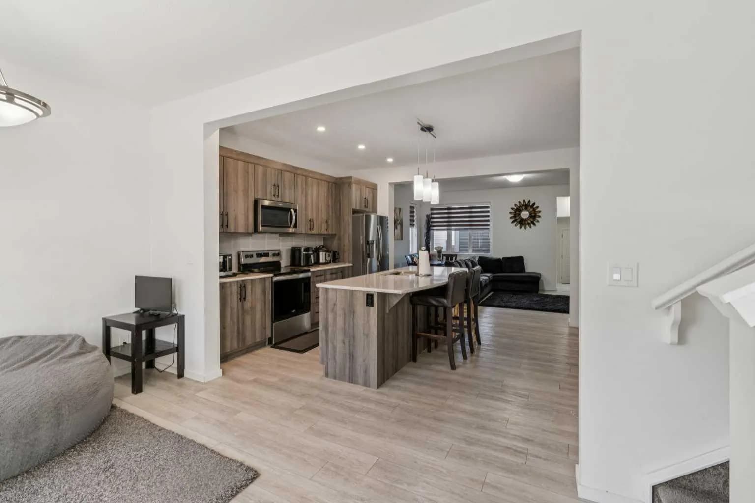 Semi Detached (Half Duplex)