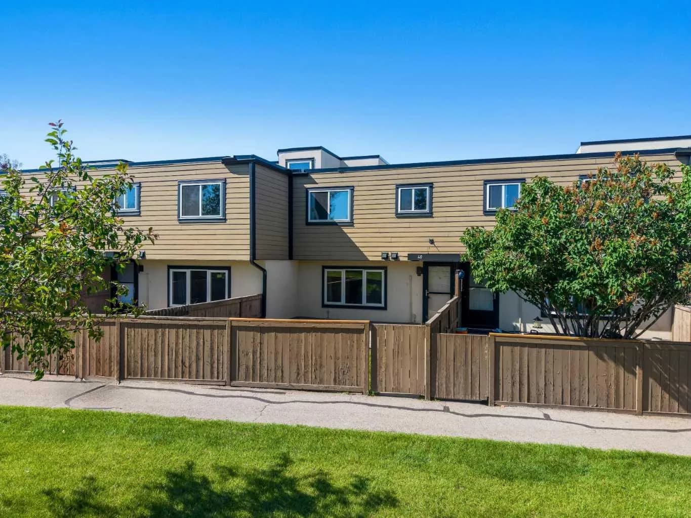 Row/Townhouse