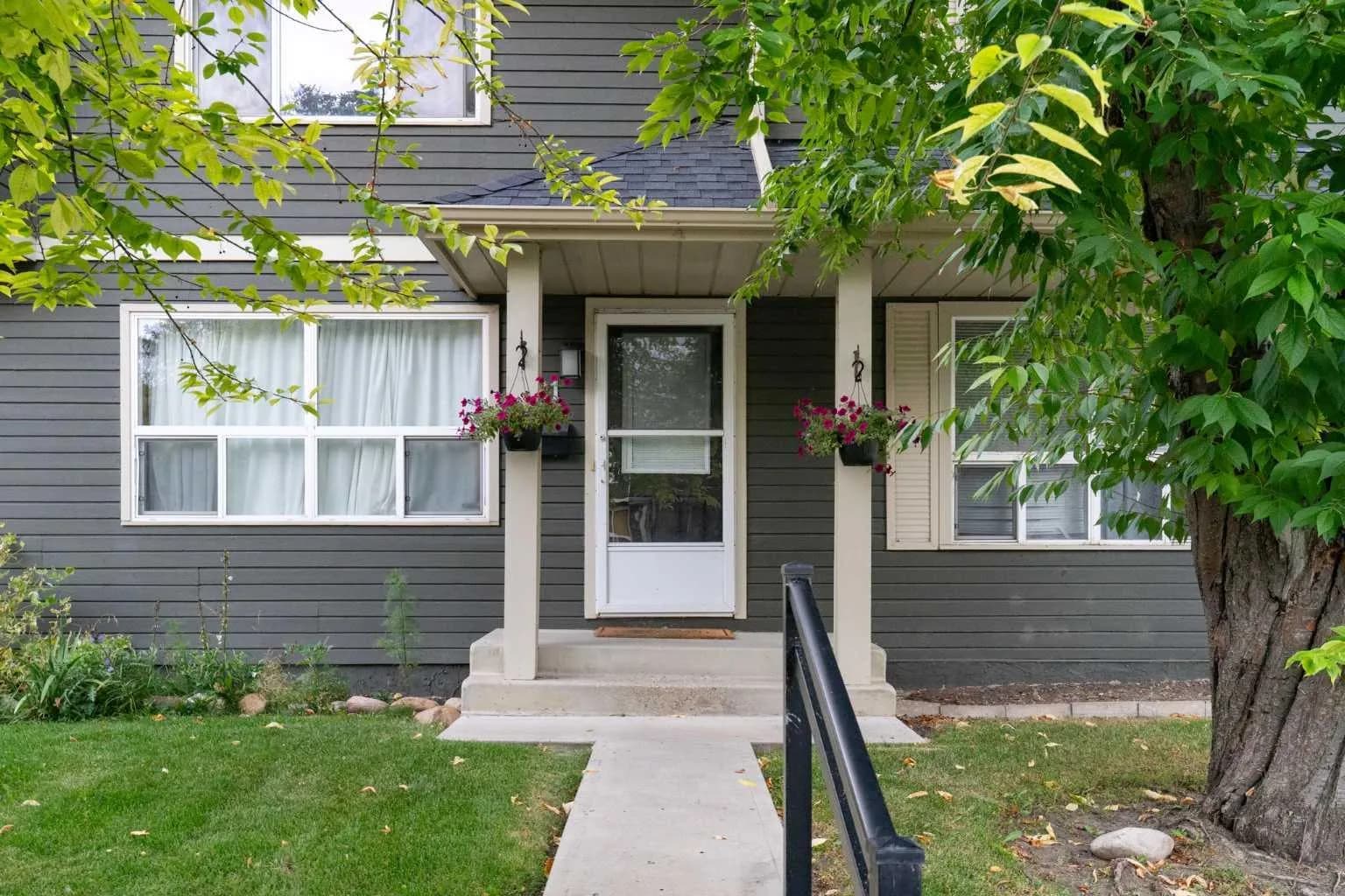 Row/Townhouse