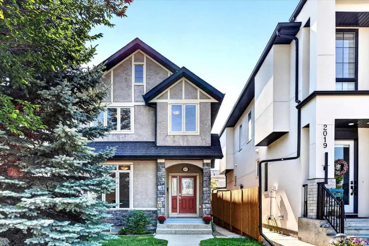 Semi Detached (Half Duplex)