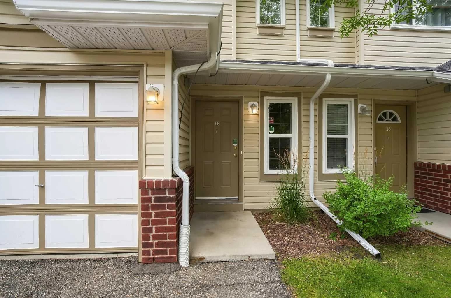 Row/Townhouse