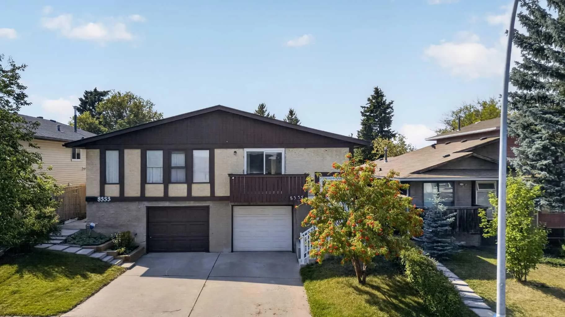 Semi Detached (Half Duplex)