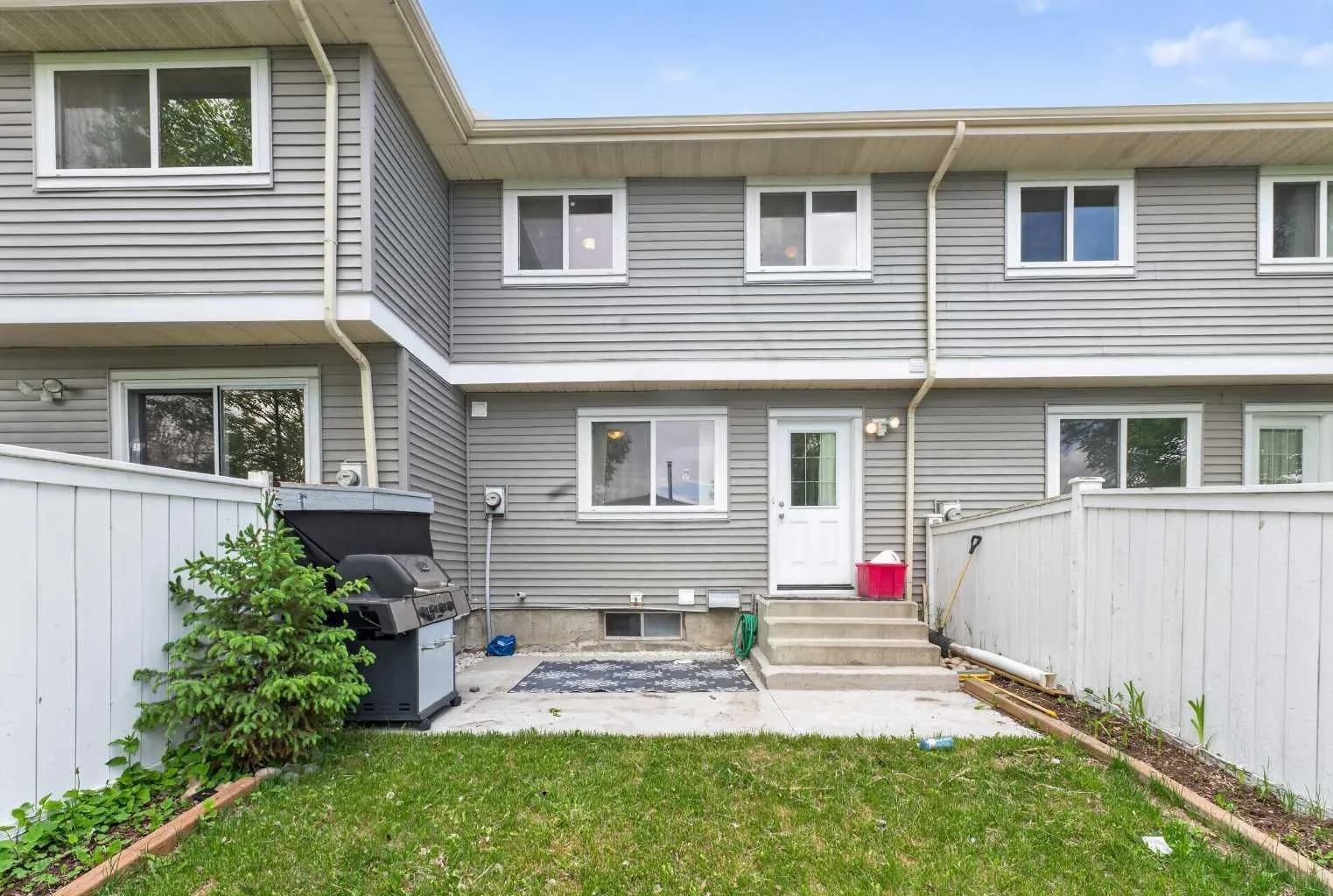 Row/Townhouse