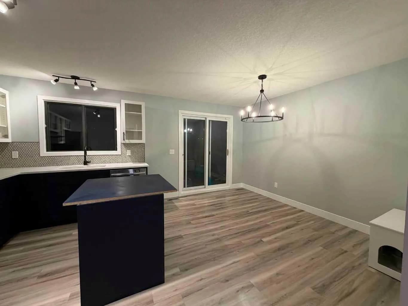 Semi Detached (Half Duplex)