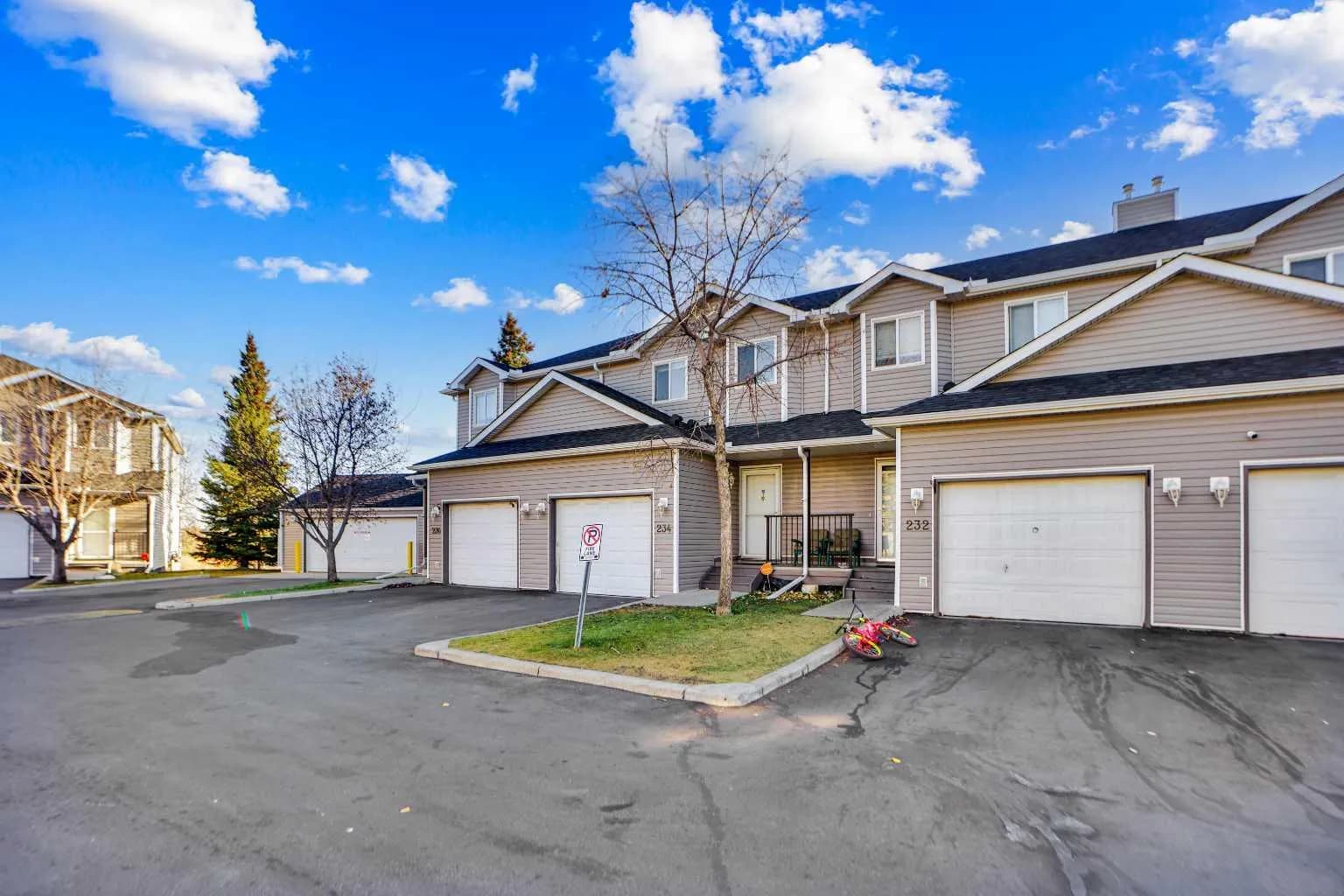 Row/Townhouse