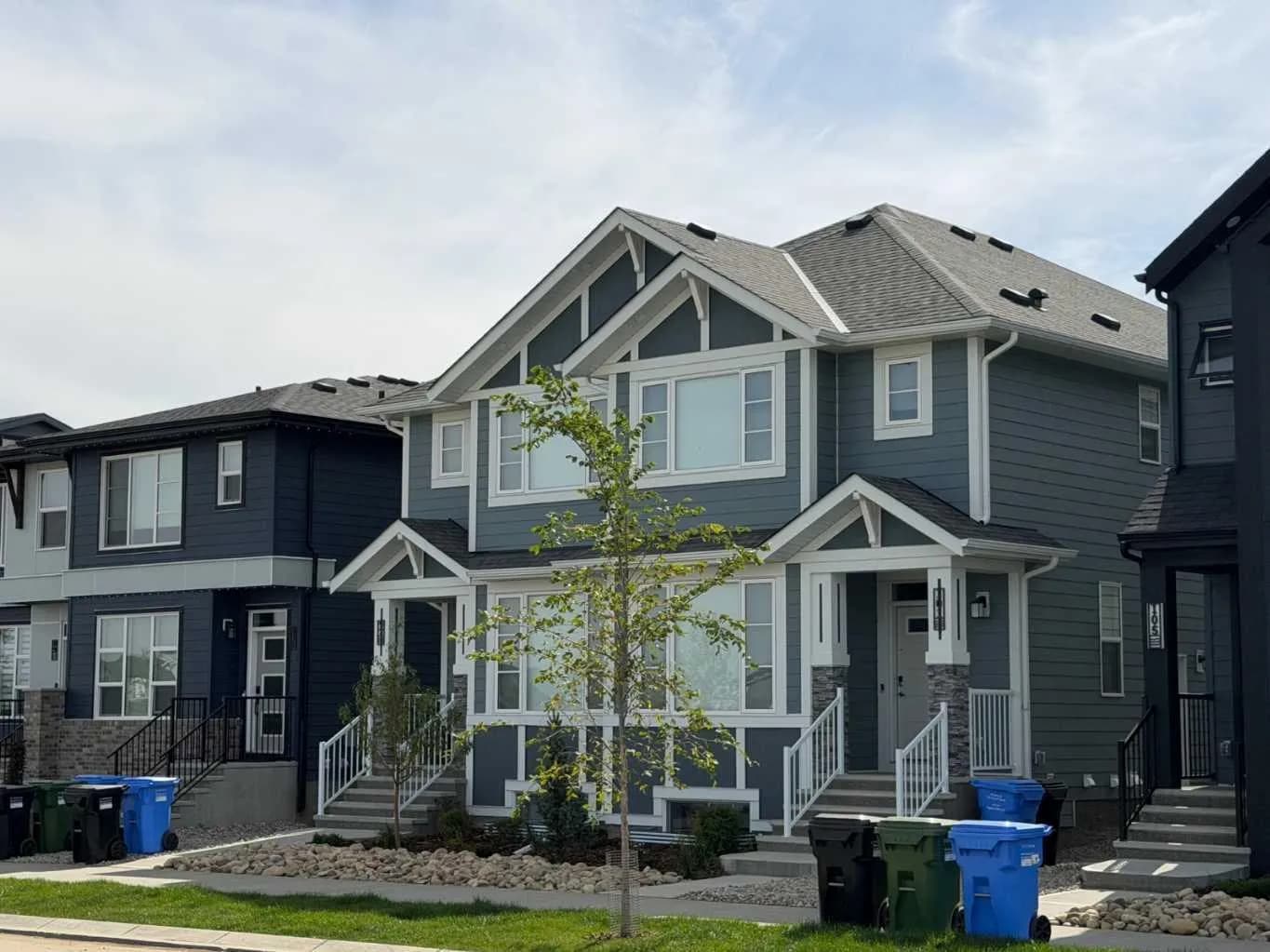 Semi Detached (Half Duplex)
