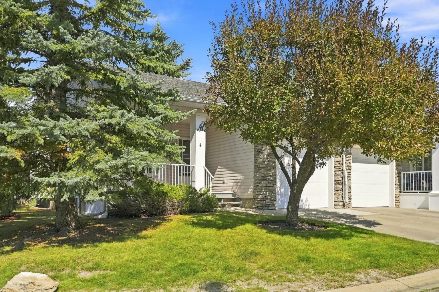 Semi Detached (Half Duplex)