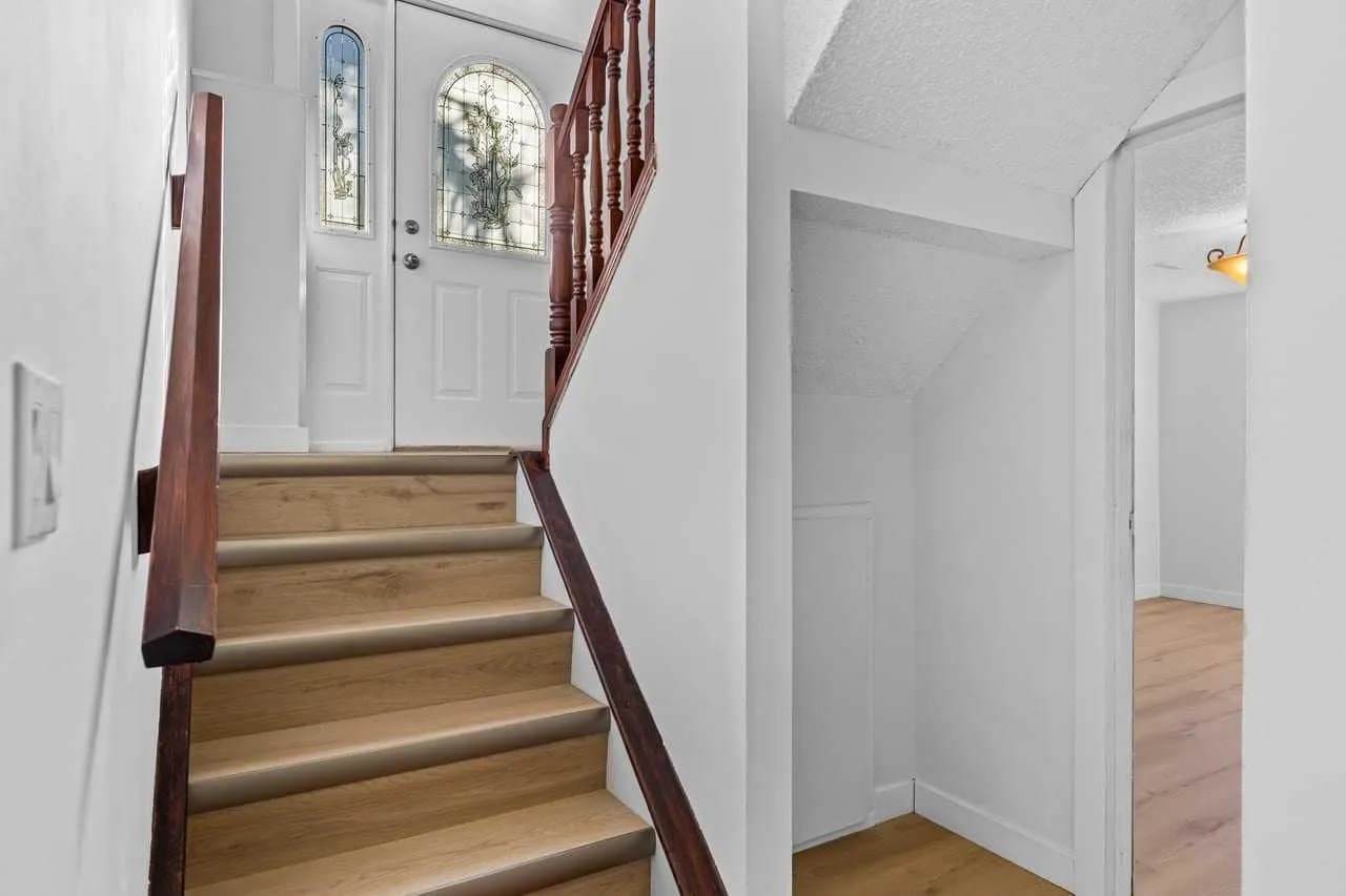 Semi Detached (Half Duplex)
