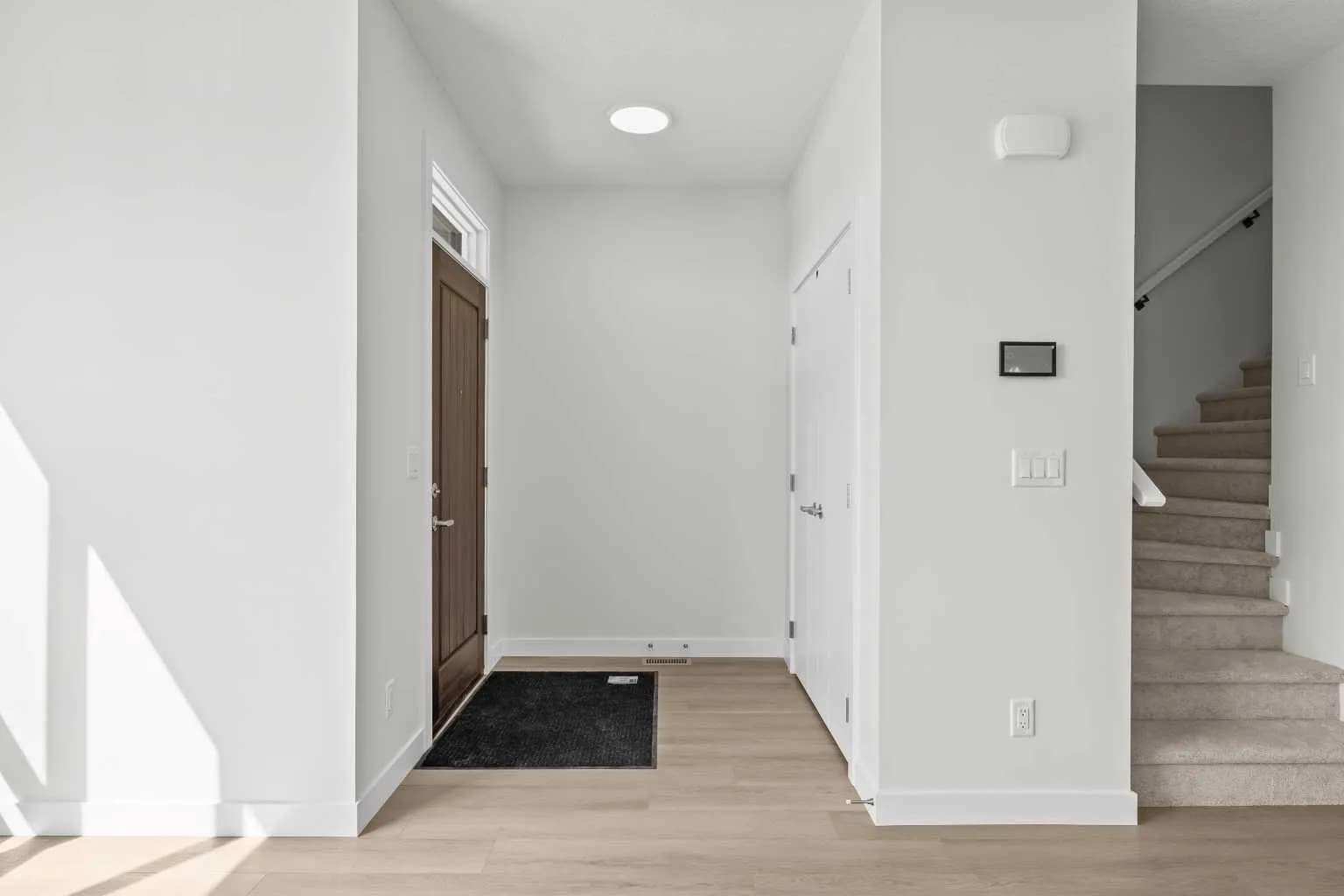 Semi Detached (Half Duplex)