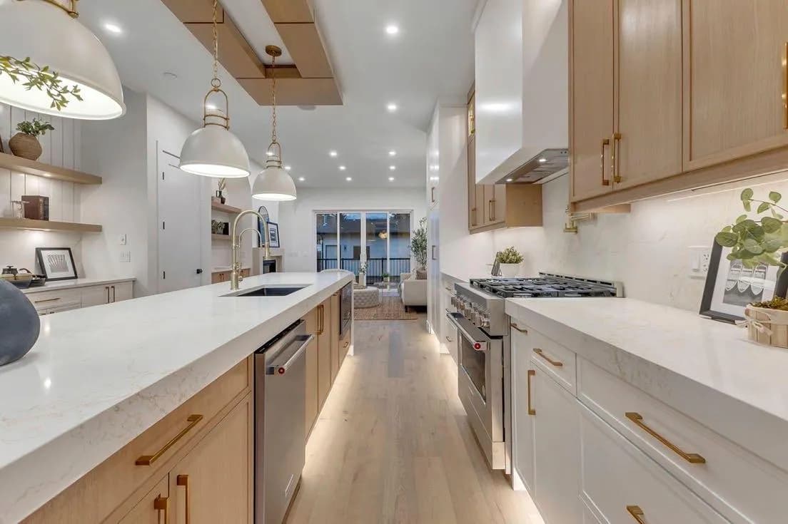 Semi Detached (Half Duplex)
