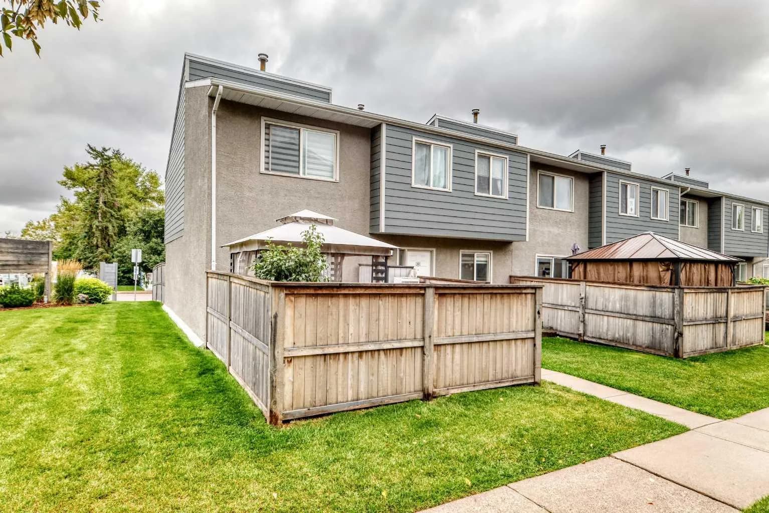 Row/Townhouse