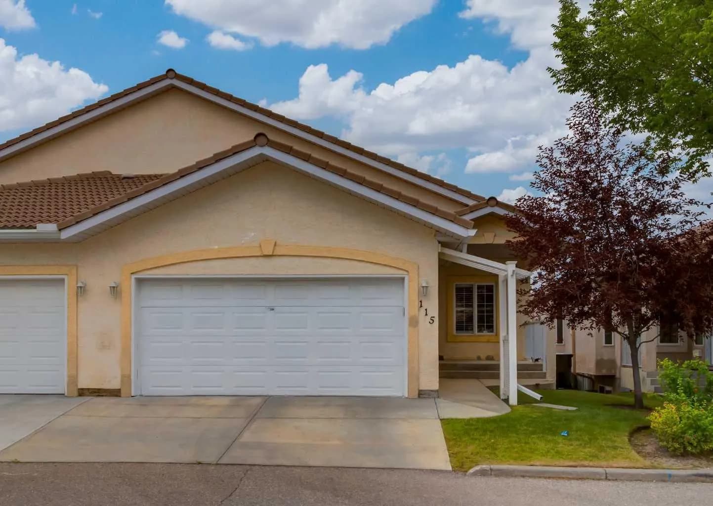 Semi Detached (Half Duplex)