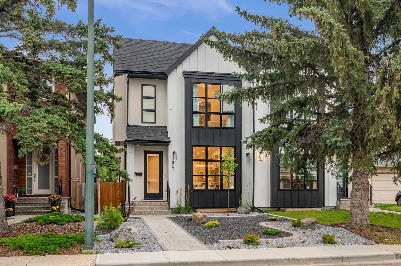 Semi Detached (Half Duplex)