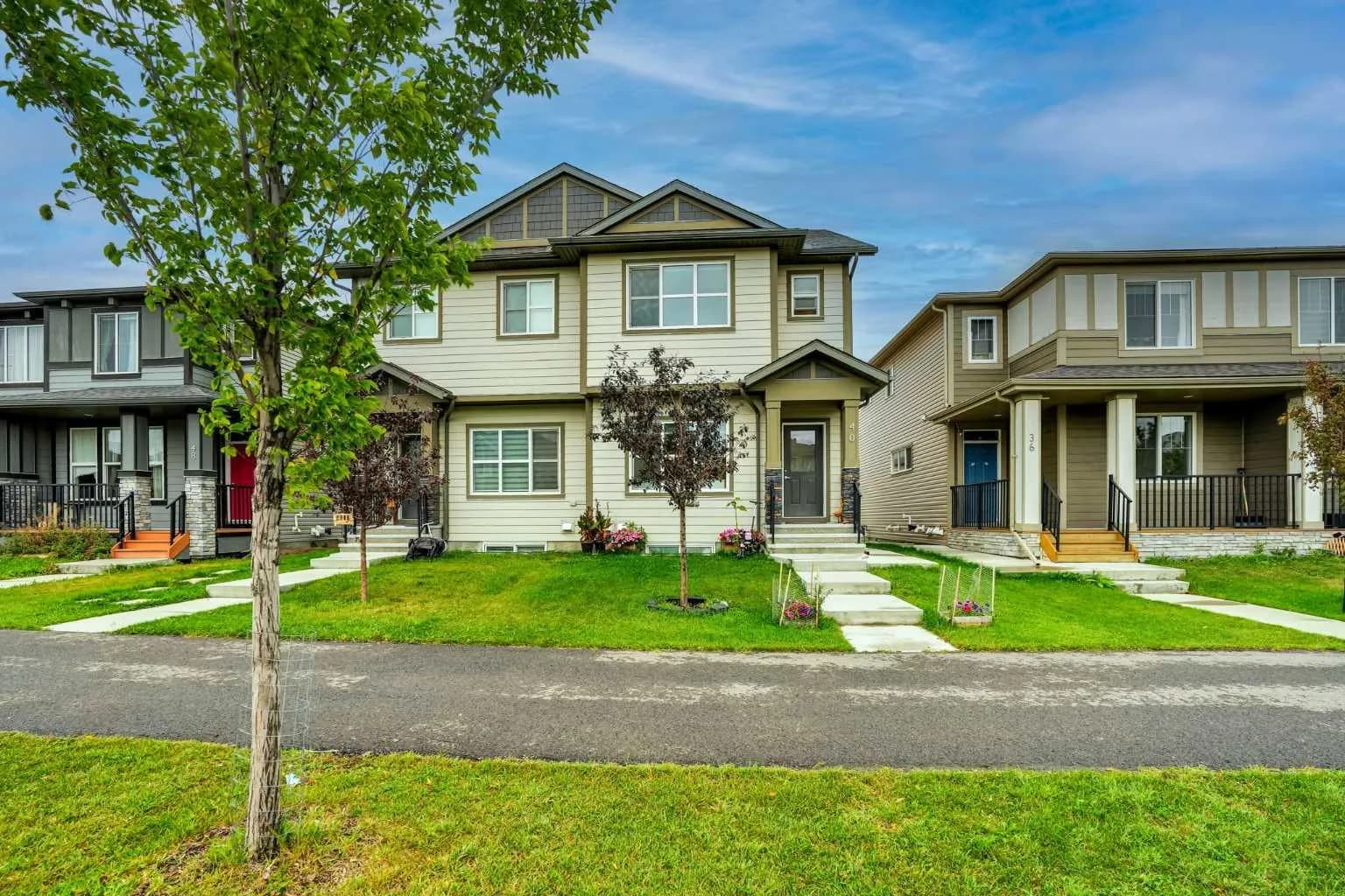 Semi Detached (Half Duplex)