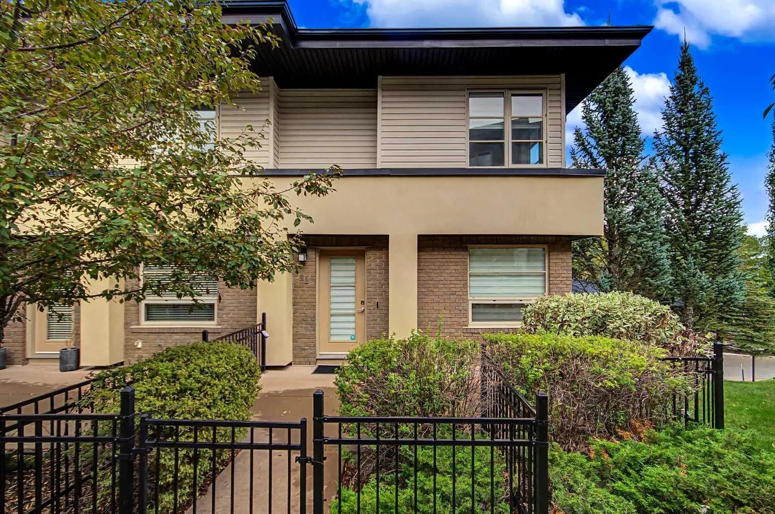Row/Townhouse